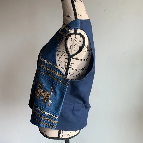 Vintage Casey & Max Denim Cat Vest Size Medium NWT - Picture 8 of 11